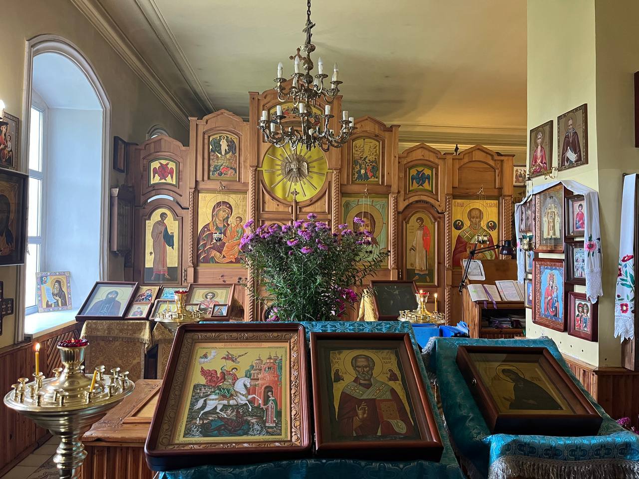 Иконостас нашего храма